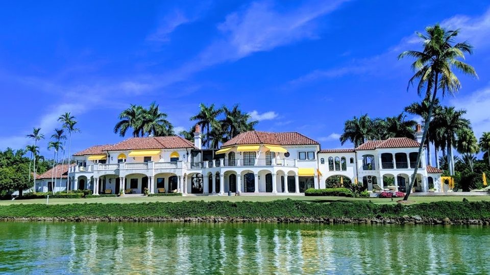 Waterfront estate in Port Royal
